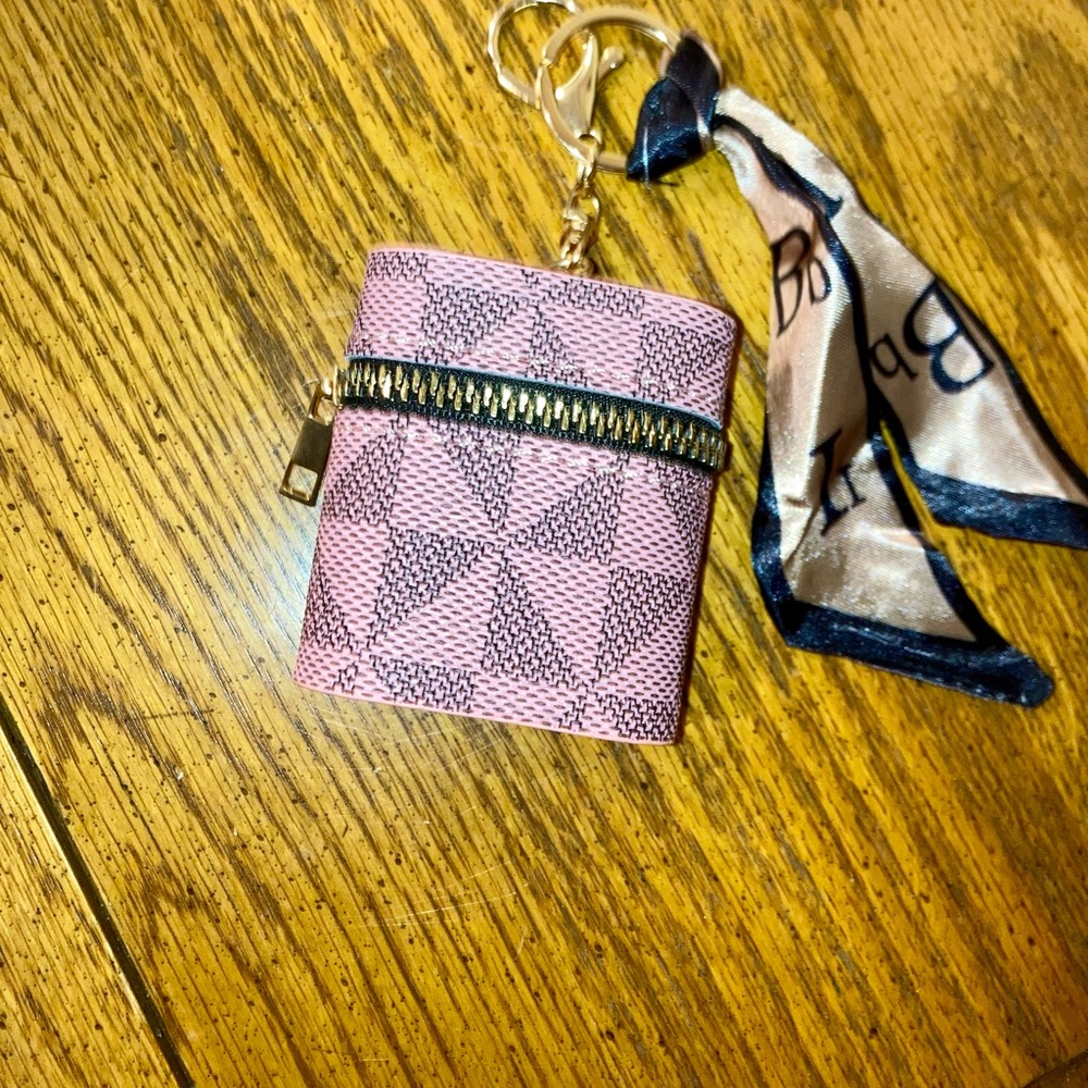 Geometric Bag Charm Keychain Pouch Pink - Picture 3 of 3